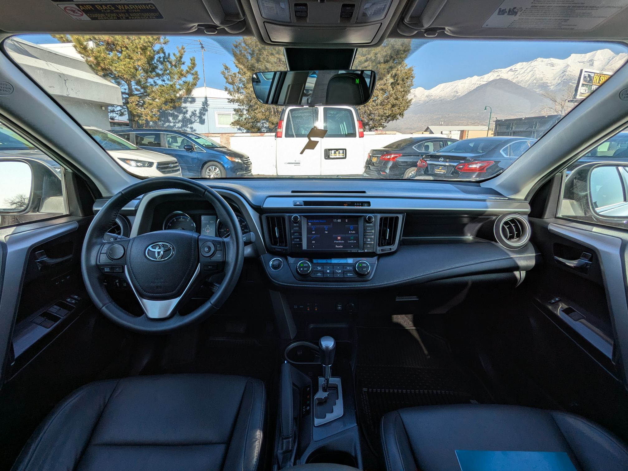 2017 Toyota RAV4 Limited - Photo 14