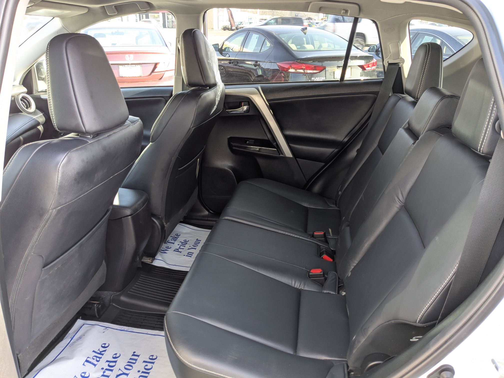 2017 Toyota RAV4 Limited - Photo 19