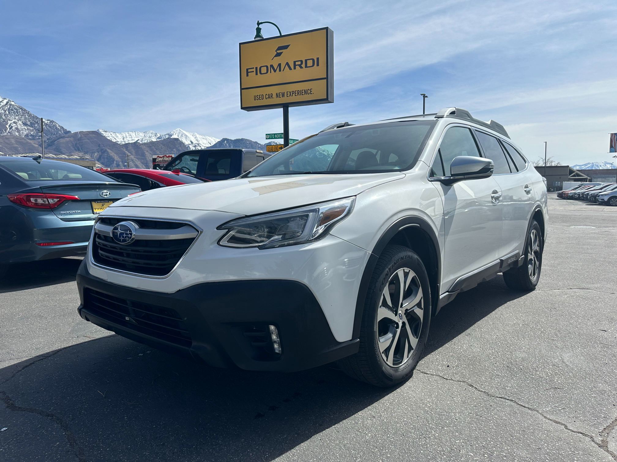2020 Subaru Outback Touring's photo