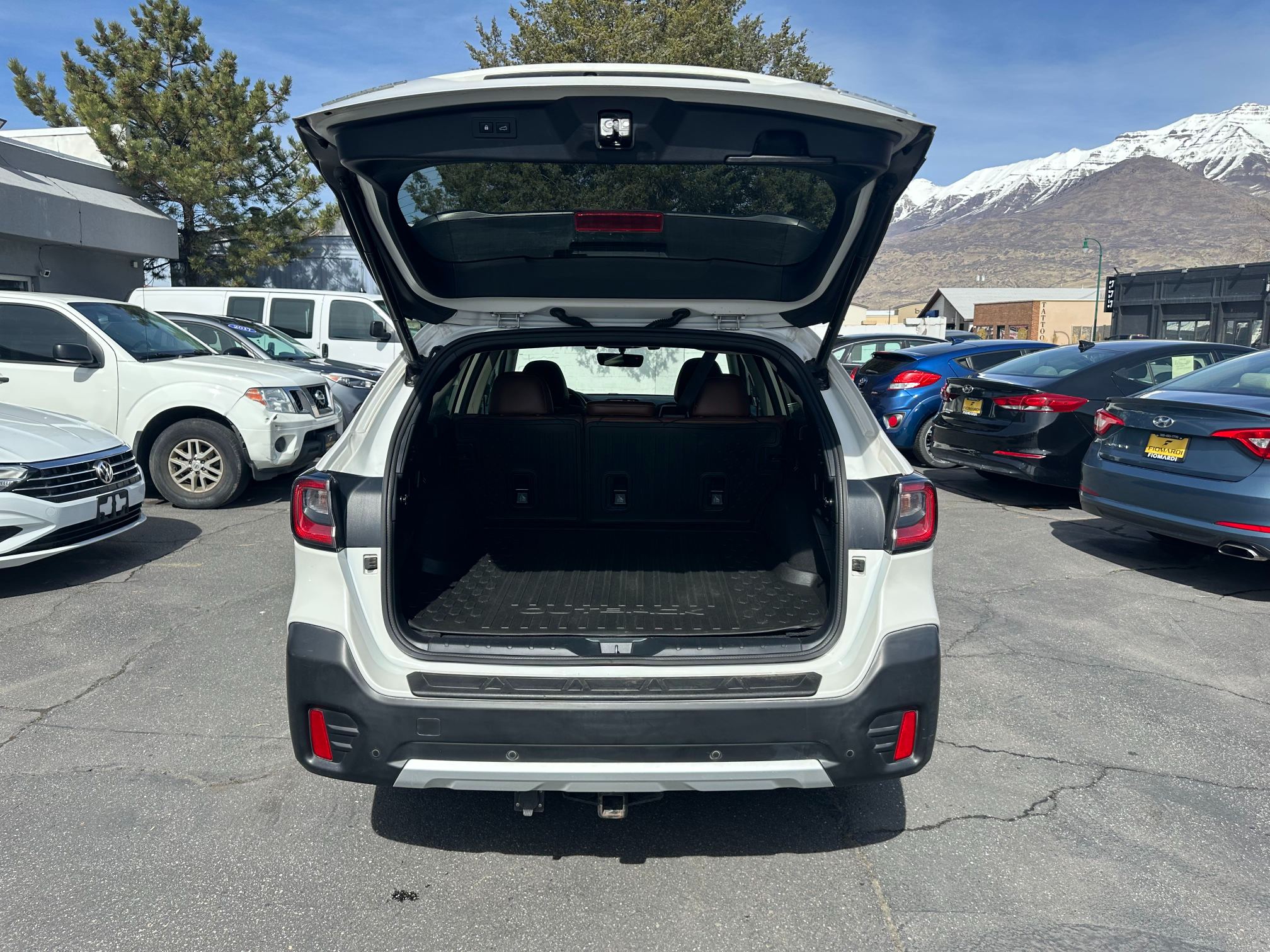 2020 Subaru Outback Touring - Photo 8