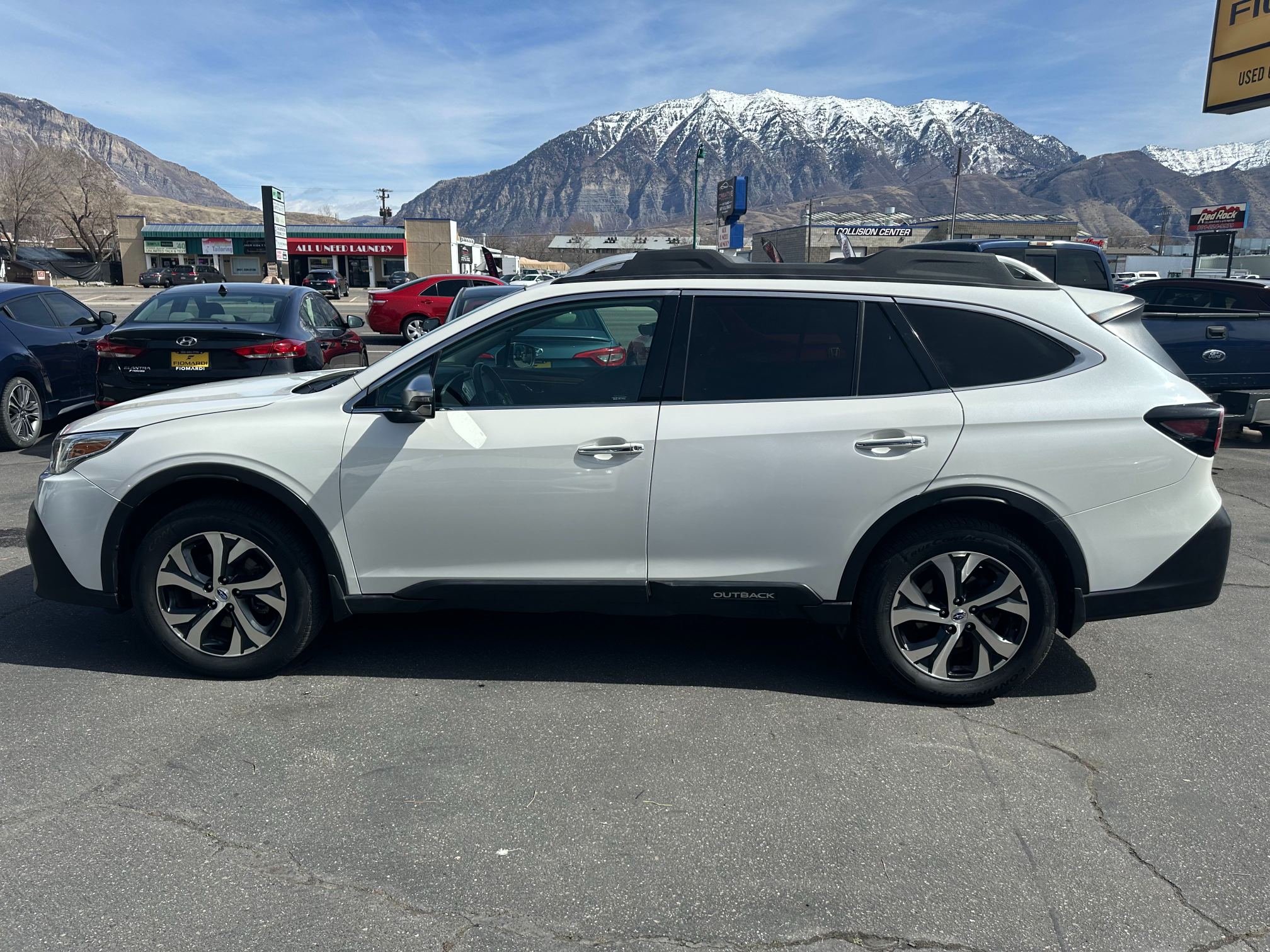 2020 Subaru Outback Touring - Photo 10