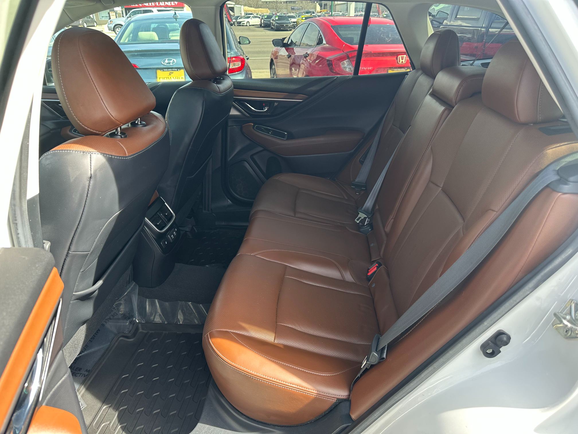 2020 Subaru Outback Touring - Photo 18