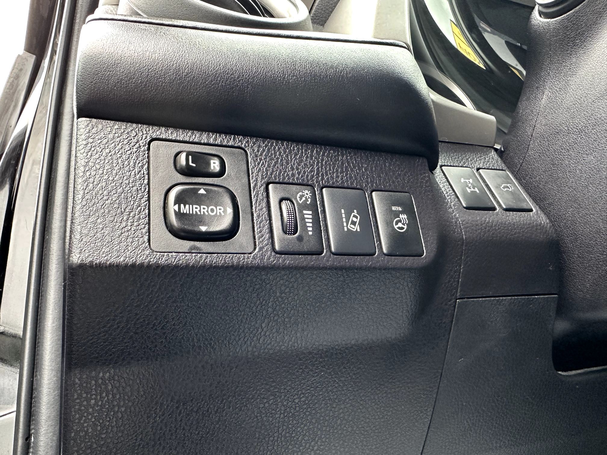2018 Toyota RAV4 Adventure - Photo 14