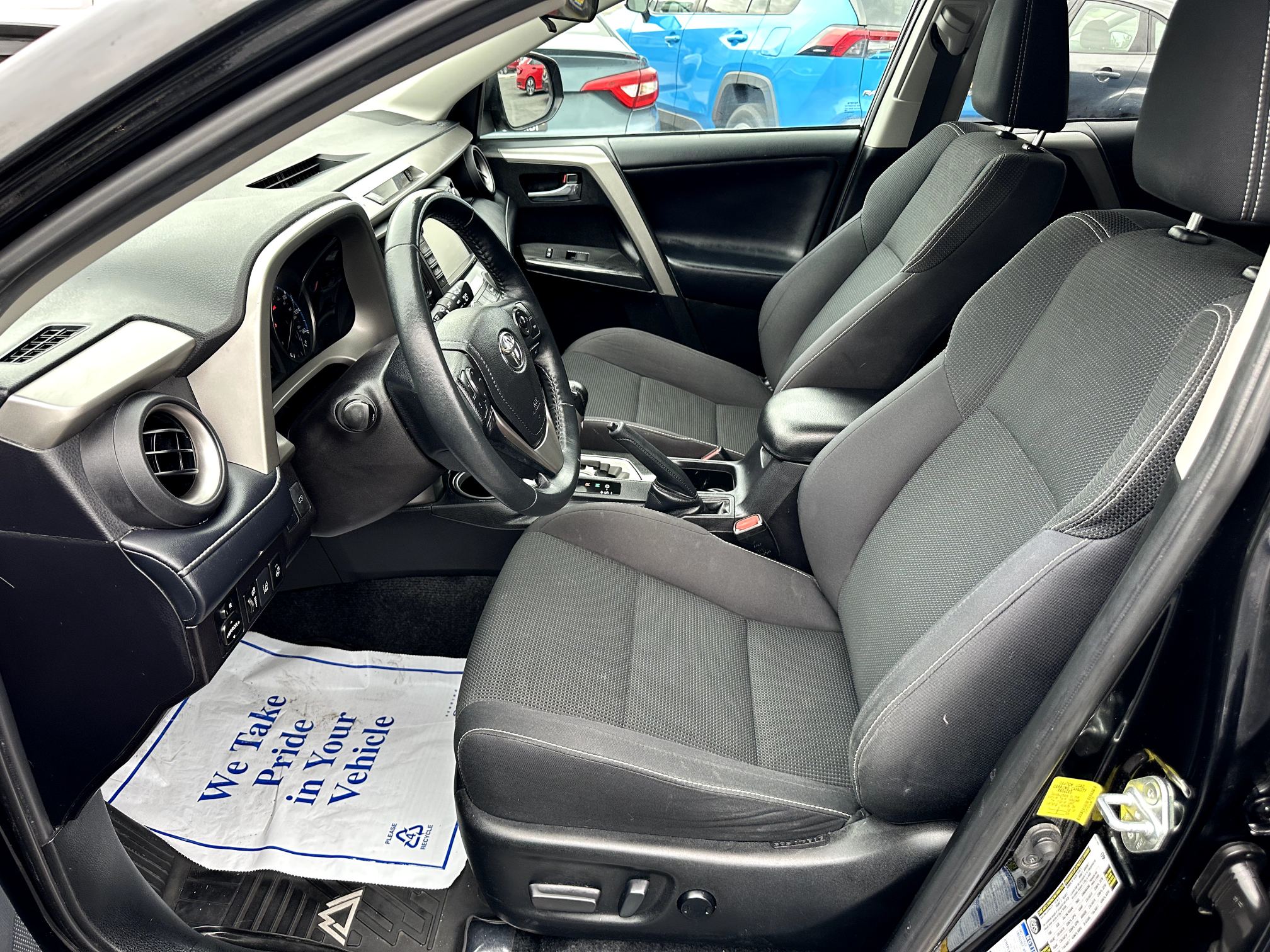 2018 Toyota RAV4 Adventure - Photo 13