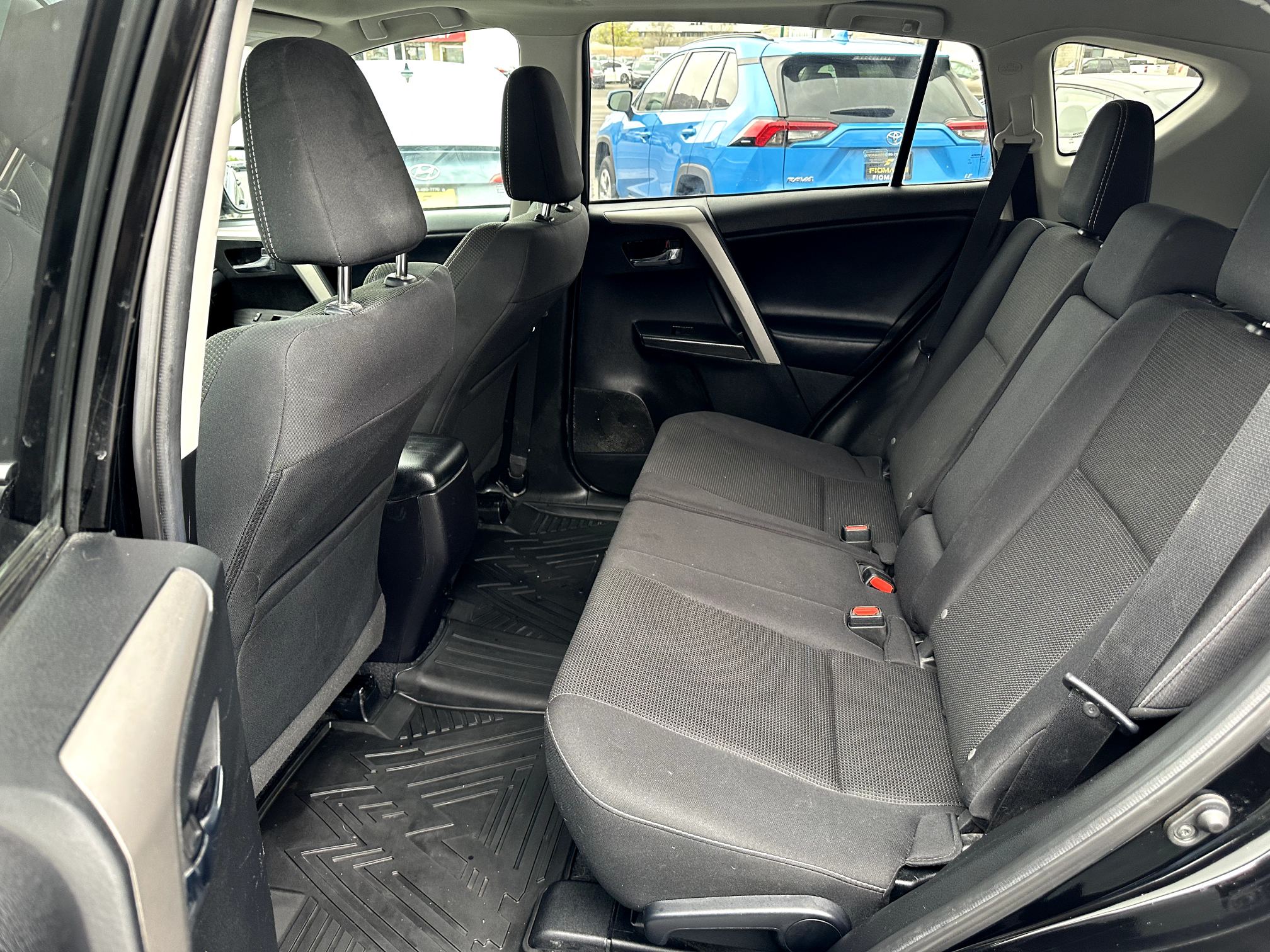 2018 Toyota RAV4 Adventure - Photo 20